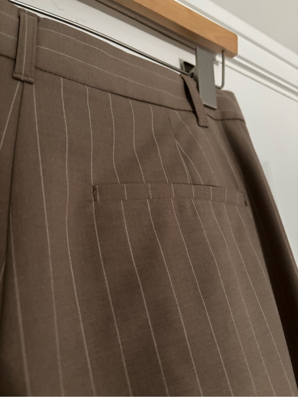 High-Waist Wide-Leg Pinstripe Trousers — Brown - Picture 5 of 8